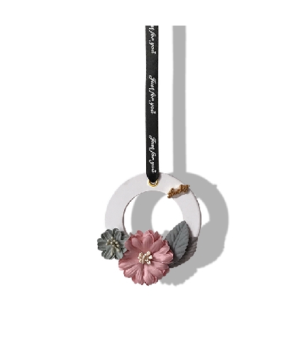 Ceramic Decoration (CS22) Round Wreath